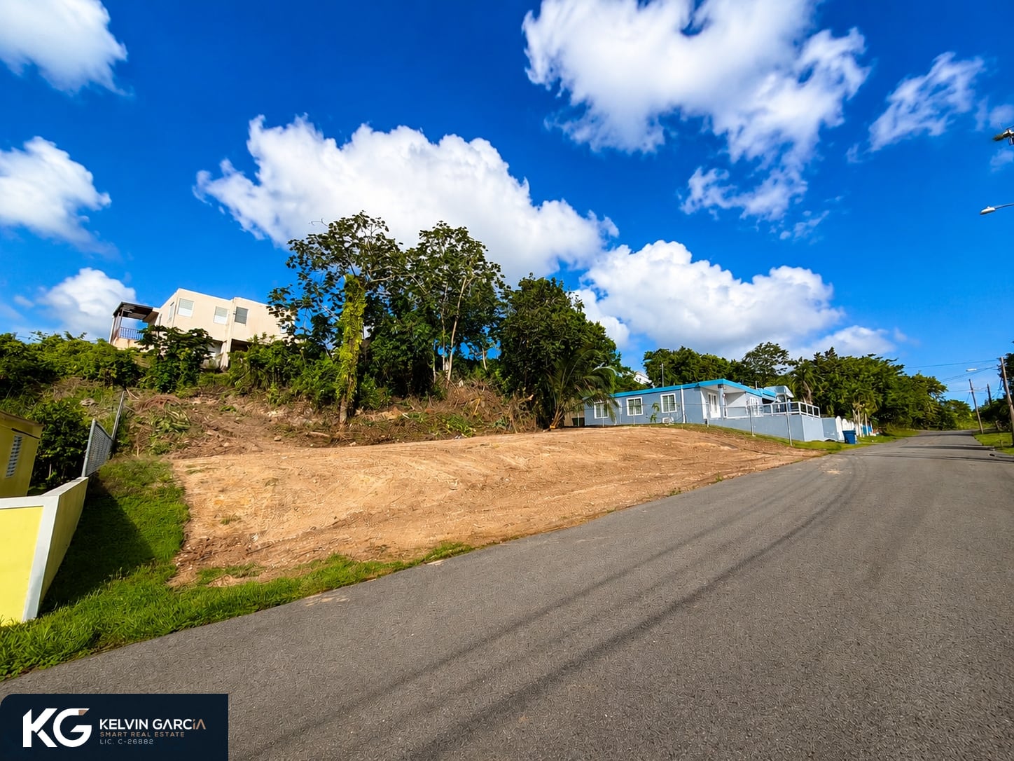 Terreno en Venta - Aguadilla 3